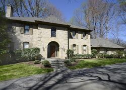  Riverwood Dr, Potomac MD