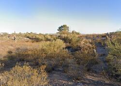 Pre-foreclosure in  W Neosha St Tucson, AZ 85745