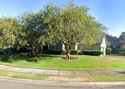 Pre-foreclosure in  SW 98th Ave Tualatin, OR 97062