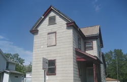 Pre-foreclosure in  E 5TH AVE Columbus, OH 43219