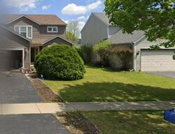 Pre-foreclosure in  E Daisy Cir Romeoville, IL 60446