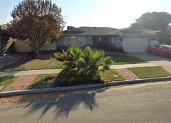 Pre-foreclosure in  N 7th St Fresno, CA 93710