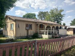  S J St, Toppenish WA