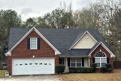 Pre-foreclosure in  Stewart Rd Covington, GA 30016