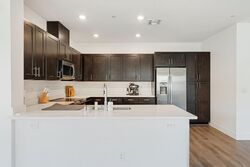  E Commerce Way, Sacramento CA