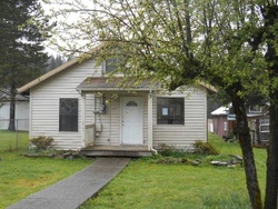 Pre-foreclosure in  SE 141ST ST North Bend, WA 98045