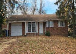 Pre-foreclosure in  Dawn Valley Dr Maryland Heights, MO 63043