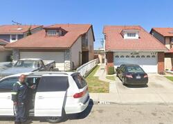  W Palm St, Compton CA