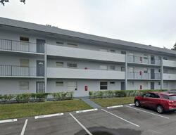 Pre-foreclosure in  Lagos De Campo Blvd u Fort Lauderdale, FL 33321