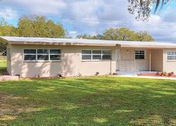 Pre-foreclosure in  MANOR DR Bartow, FL 33830