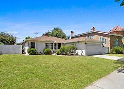  W 88th Pl, Los Angeles CA