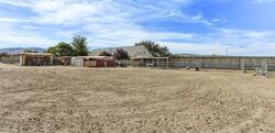 Pre-foreclosure in  30th St W Palmdale, CA 93551