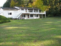 Pre-foreclosure Listing in Evening Glory Ct CLINTON, WA 98236