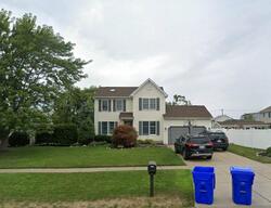 Pre-foreclosure in  Marilyn Dr Hamburg, NY 14075