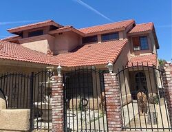 Pre-foreclosure in  Boxthorn St Palmdale, CA 93552