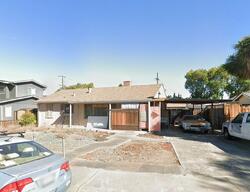 Pre-foreclosure in  Sunset Dr Santa Clara, CA 95050