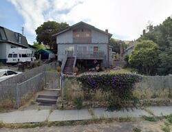 Pre-foreclosure in  Wellington Ave Concord, CA 94520