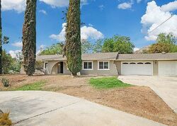Pre-foreclosure in  Mount Vernon Ave Riverside, CA 92507