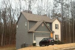 Pre-foreclosure Listing in Woodbury Dr FAIRBURN, GA 30213