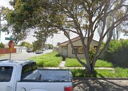 Pre-foreclosure in  Maricopa Ave Richmond, CA 94804