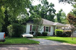 Pre-foreclosure in  DRUMMOND ST Vicksburg, MS 39180