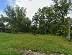 Pre-foreclosure in  N Garland Ave Youngstown, OH 44506