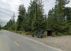 Pre-foreclosure in  Stavis Drive West Nw Seabeck, WA 98380