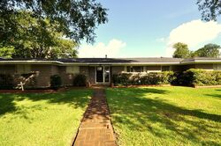 Pre-foreclosure in  Grand Blvd Port Neches, TX 77651