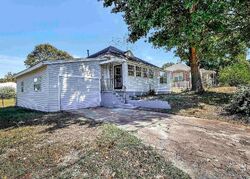 Pre-foreclosure in  Holland Ave Birmingham, AL 35224