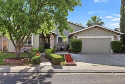 Pre-foreclosure in  Bismark Pl Stockton, CA 95209
