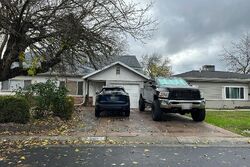 Pre-foreclosure in  Robert Way Sacramento, CA 95825