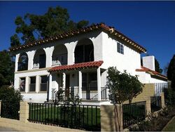 Pre-foreclosure in  Hayter Ave Lakewood, CA 90712