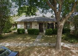 Pre-foreclosure in  N Arthur Ave Fresno, CA 93705