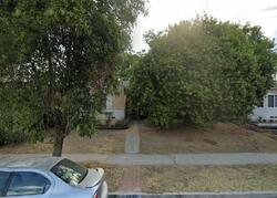 Pre-foreclosure in  Tampa Ave Reseda, CA 91335