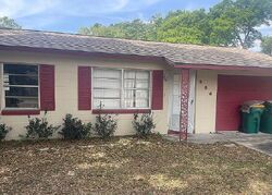 Pre-foreclosure in  Hickory Ave Fruitland Park, FL 34731