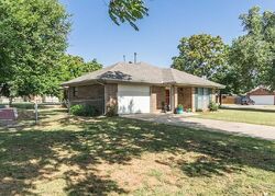 Pre-foreclosure in  SE 1ST ST Tuttle, OK 73089