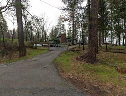 Pre-foreclosure in  Sweeney Rd Somerset, CA 95684