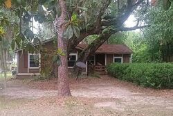 Pre-foreclosure in  Jim Lee Rd Tallahassee, FL 32301