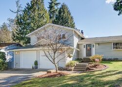 Pre-foreclosure in  201st Pl SE Bothell, WA 98012