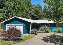 Pre-foreclosure in  W Richmond Rd Bothell, WA 98021