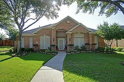 Pre-foreclosure in  Sandhill Cir The Colony, TX 75056