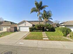 Pre-foreclosure in  Marina Glen Way Sacramento, CA 95833