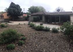 Pre-foreclosure in  Kyle St Sunland, CA 91040