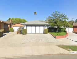 Pre-foreclosure in  Chadron Ave San Fernando, CA 91340