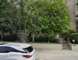 Pre-foreclosure in  Magnolia Blvd Encino, CA 91316