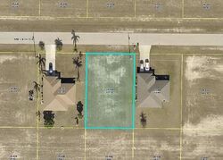 Pre-foreclosure in  NW 34th Ter Cape Coral, FL 33993