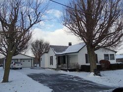 Pre-foreclosure in  E Kelly Ave Westville, IL 61883