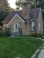 Pre-foreclosure in  N Sievers Pl Milwaukee, WI 53209