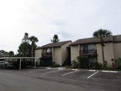 Pre-foreclosure in  Hidden Lake Dr N UNIT B Sarasota, FL 34237