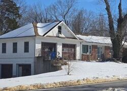Pre-foreclosure in  Mount Vernon Ave Fredericksburg, VA 22405